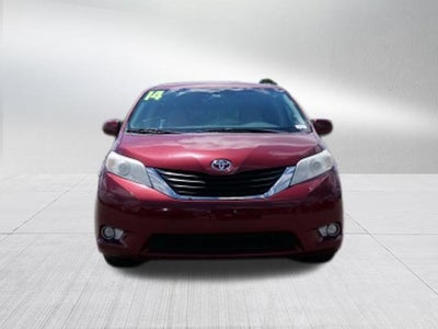 2014 Toyota Sienna LE