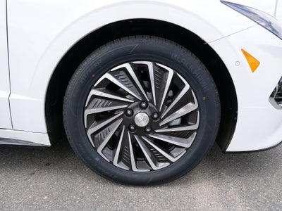 2023 Hyundai Sonata Hybrid Limited