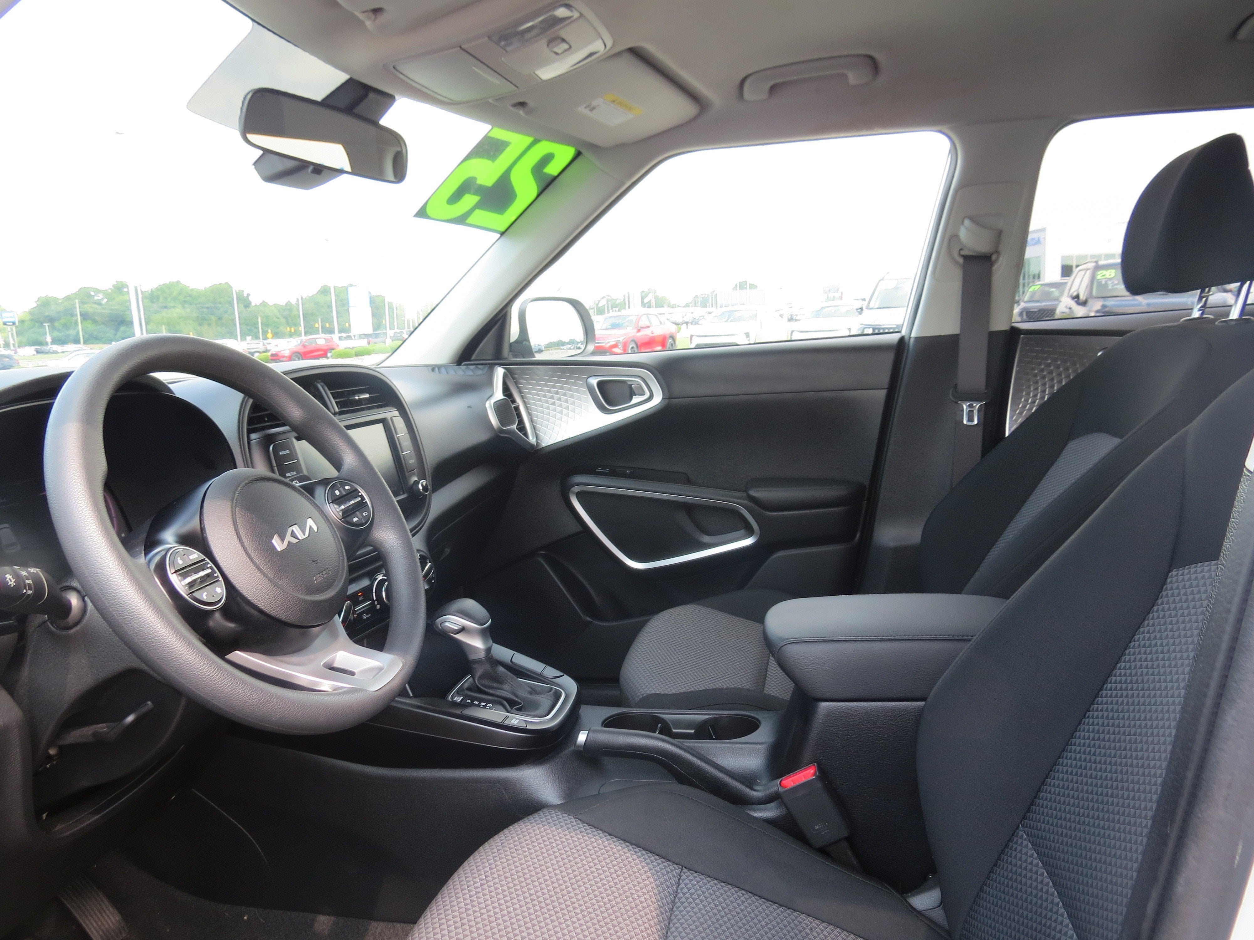 2025 Kia Soul LX