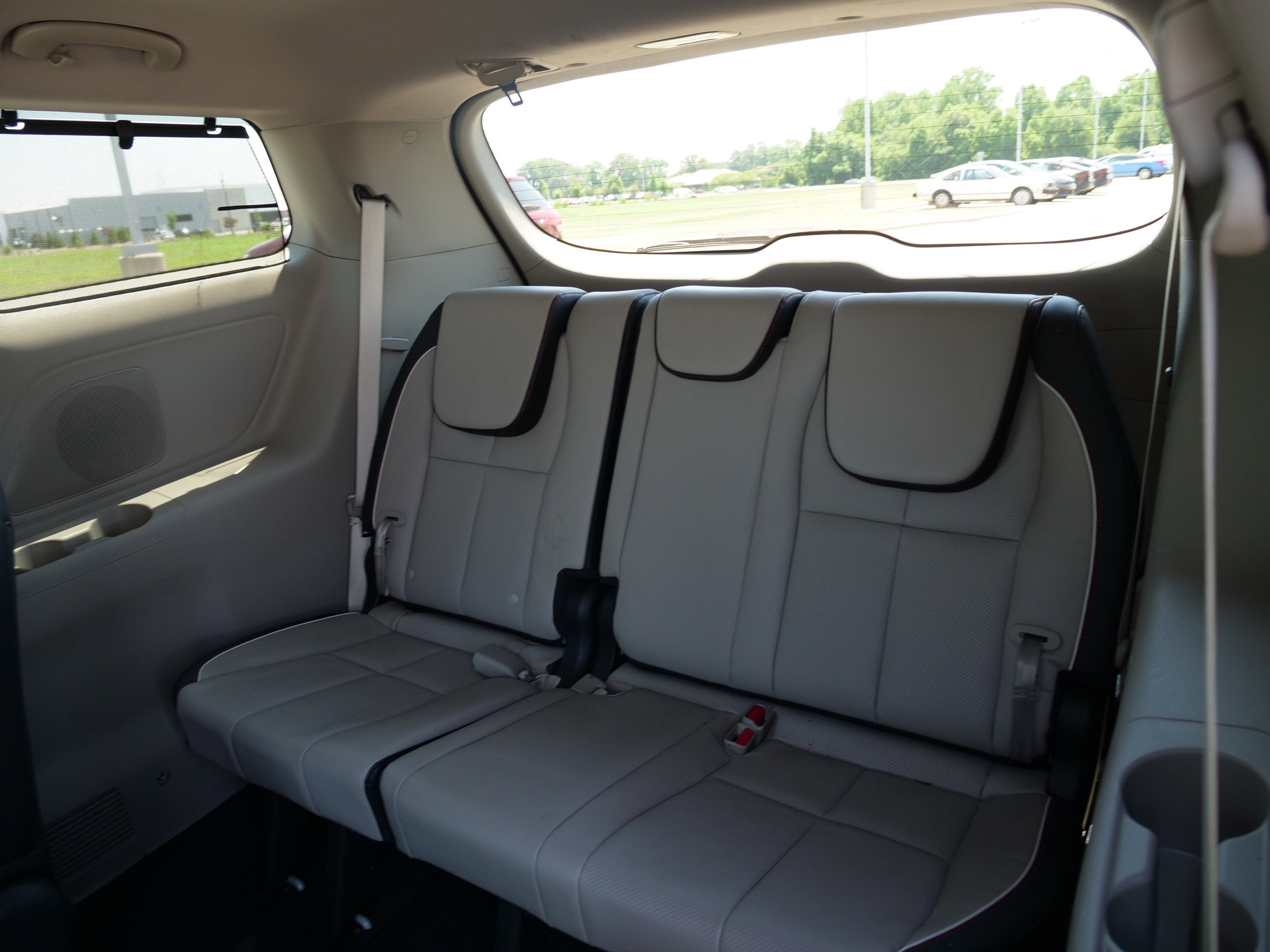 2019 Kia Sedona EX
