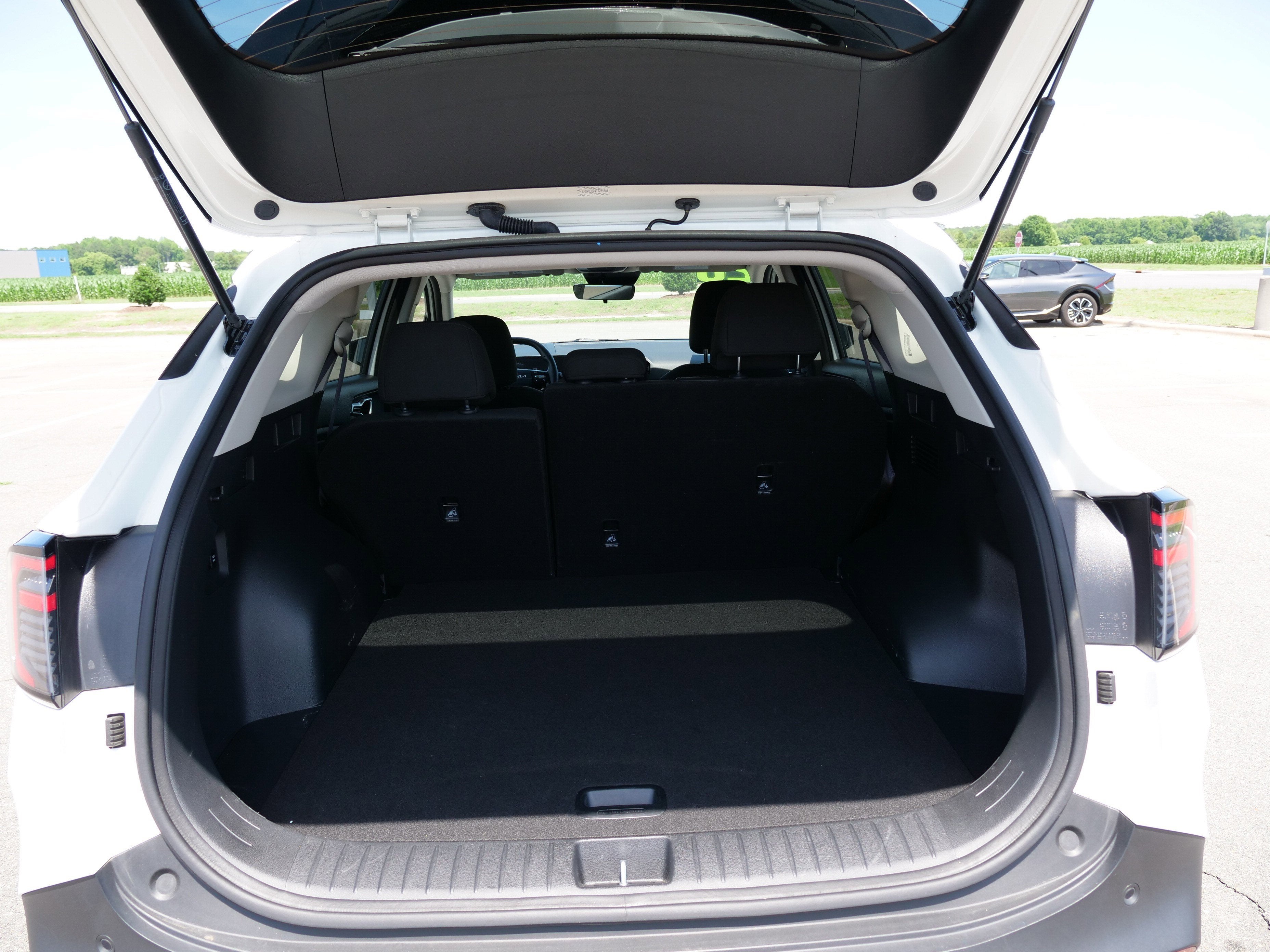 2026 Kia Sportage Hybrid LX