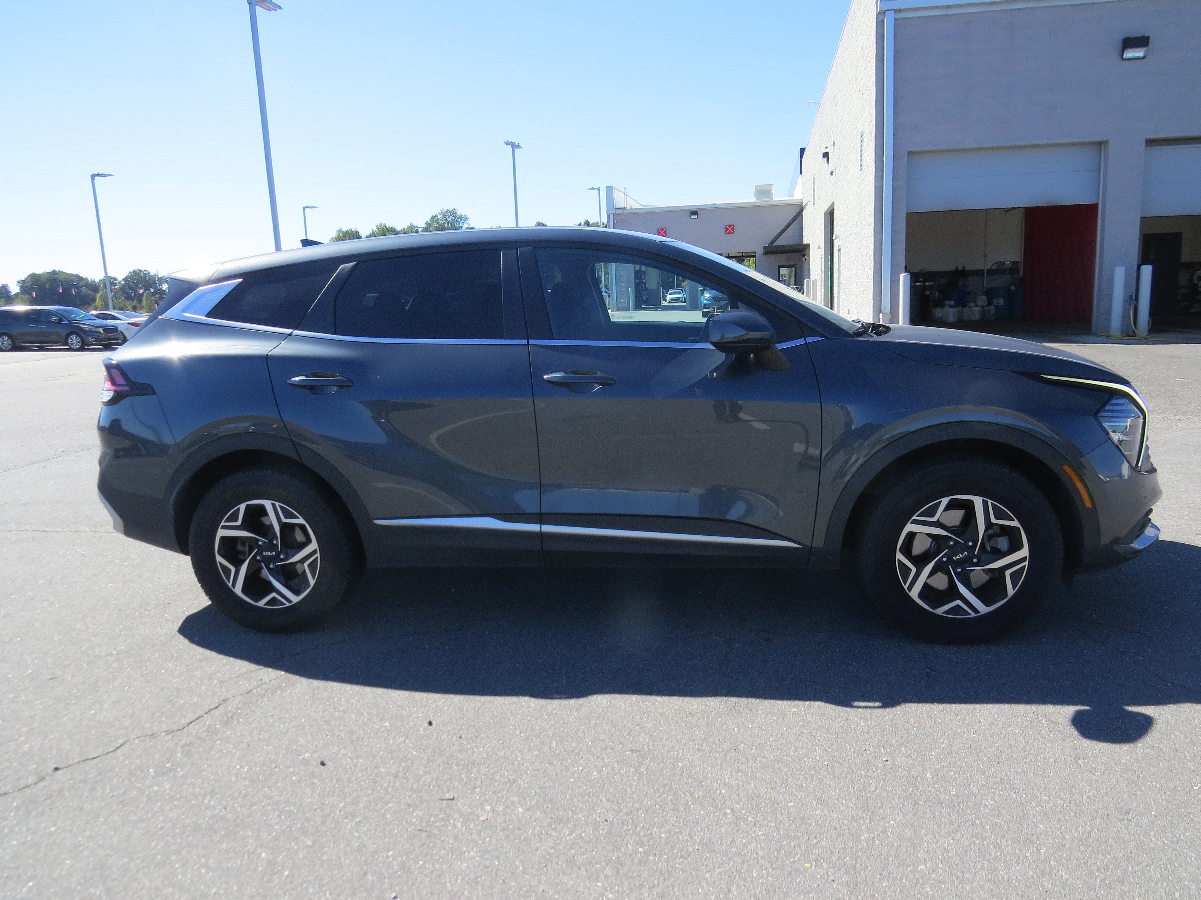 2024 Kia Sportage LX
