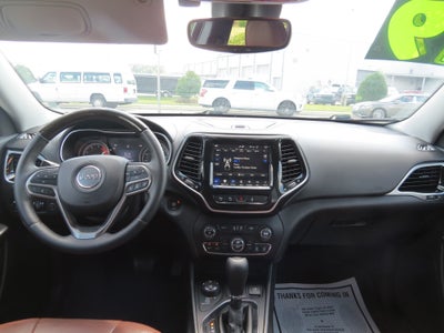 2019 Jeep Cherokee Overland