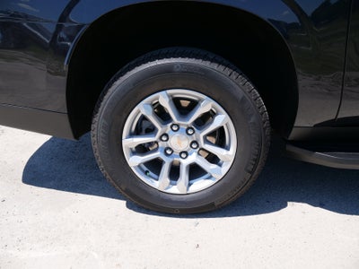 2025 Chevrolet Suburban LT