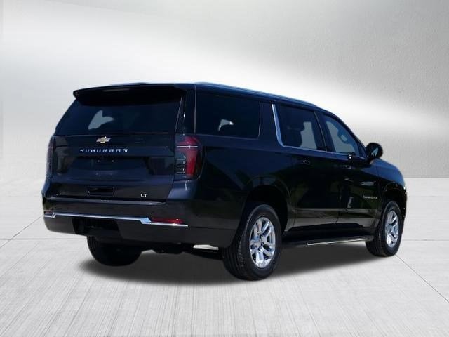 2025 Chevrolet Suburban LT