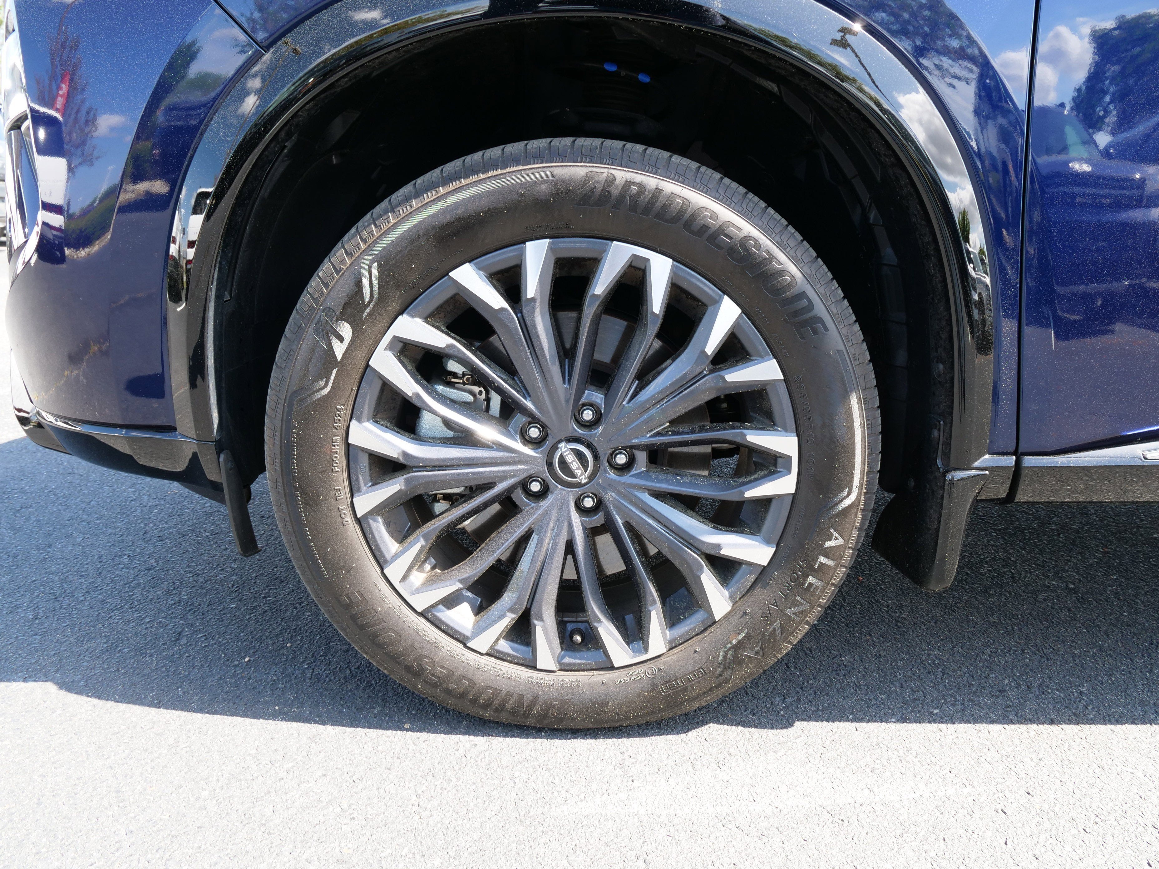 2025 Nissan Rogue Platinum