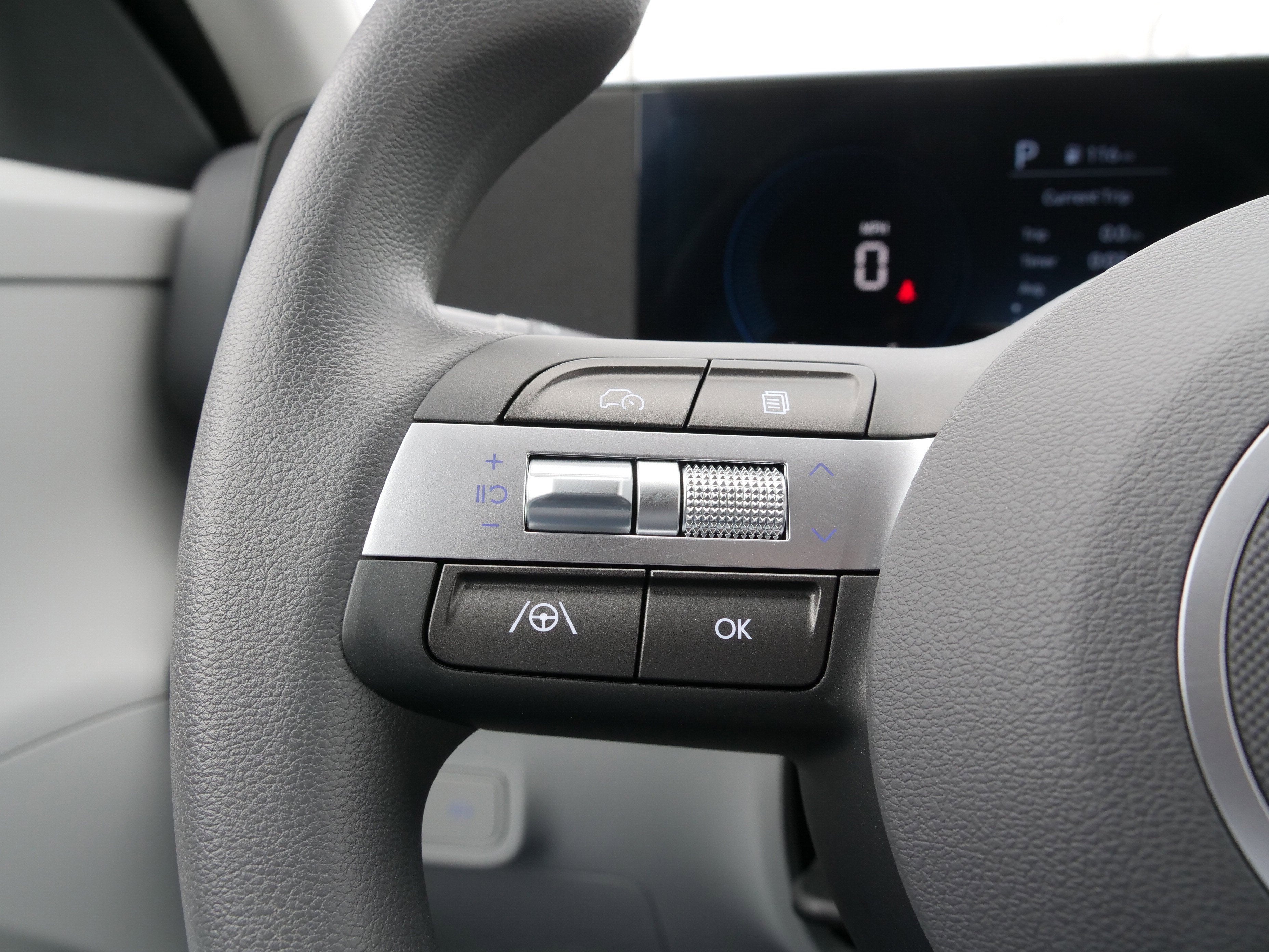 2025 Hyundai Kona SE