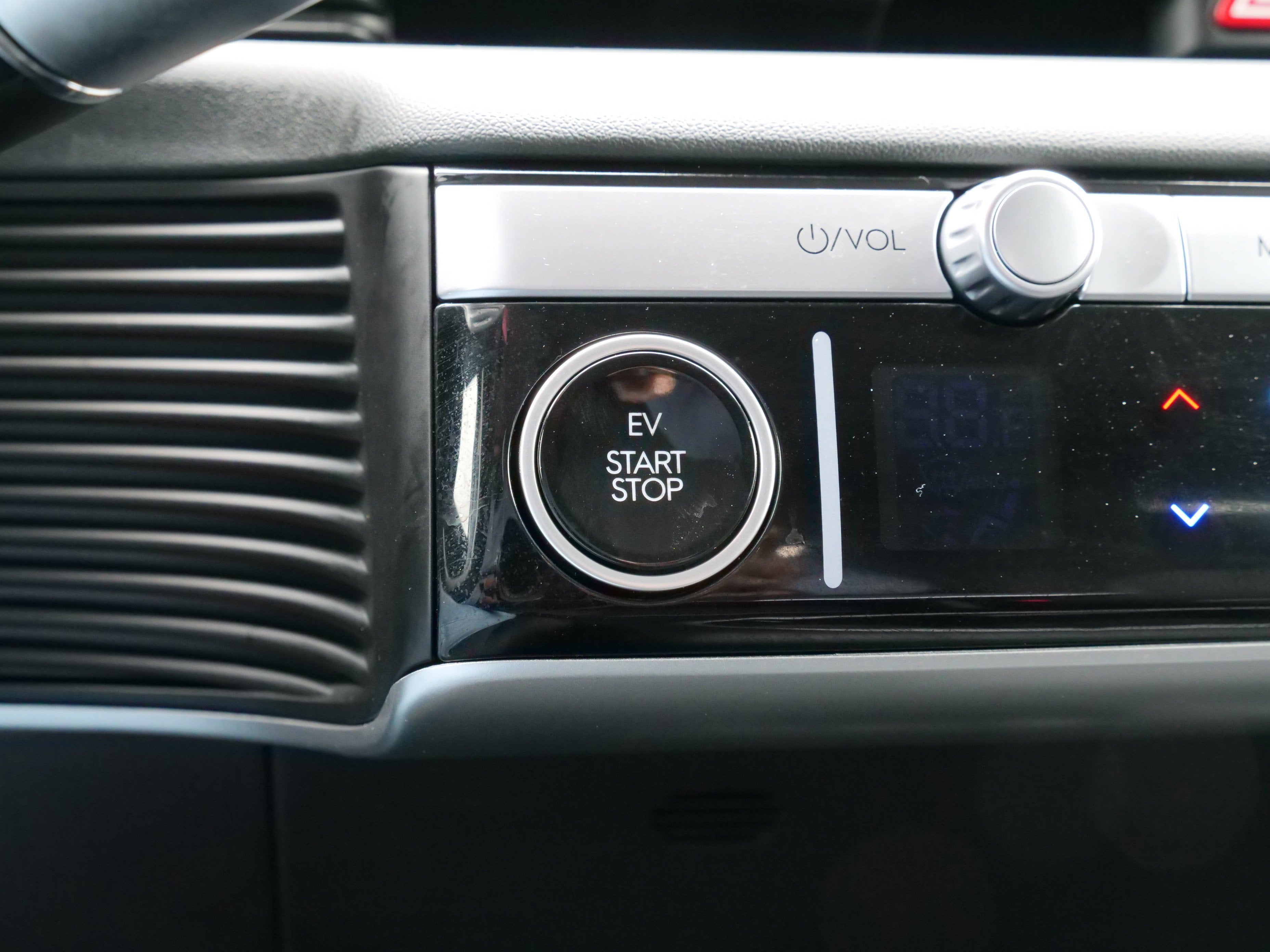 2023 Hyundai IONIQ 5 SE