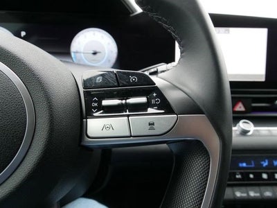 2022 Hyundai Elantra Limited