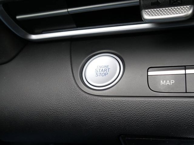 2022 Hyundai Elantra Limited