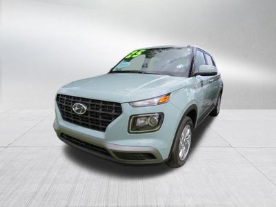 2025 Hyundai Venue SE