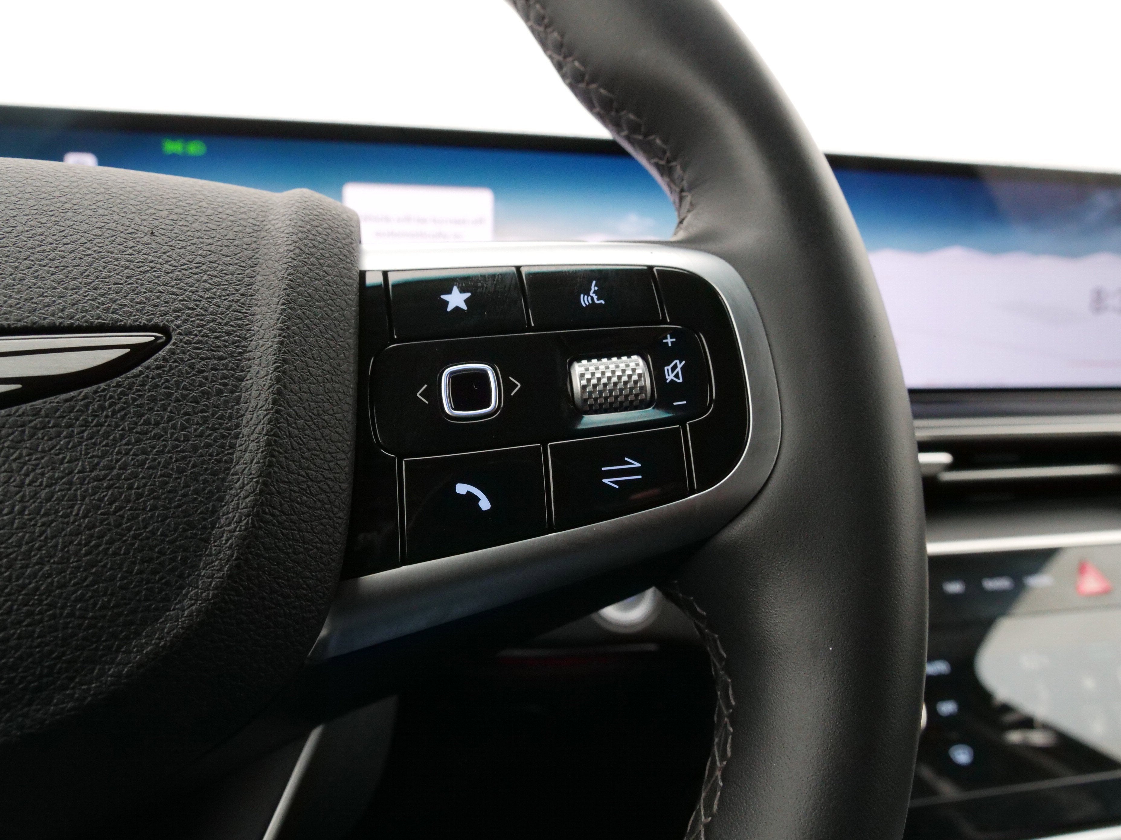 2025 Genesis GV80 Standard